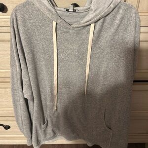 White birch pull over hoodie, never worn , no tags